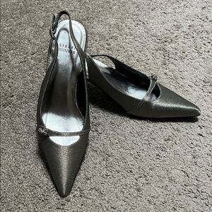 Stuart Weitzman Metallic Gray Slingback Heels Size 8